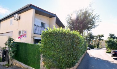 Apartman Sunny 1 Njivice Horvátország