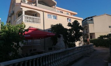 Apartmani Budi Vodice Horvátország