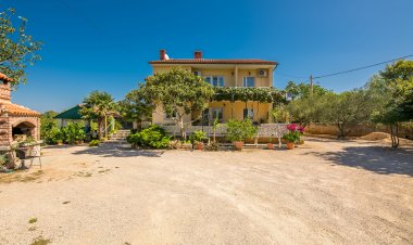 Rooms VALENTINO Vrh Horvátország