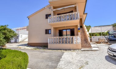 Apartments Senchi Razanj Horvátország