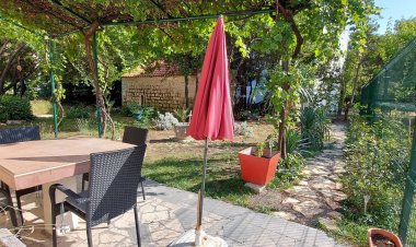 Apartments JUGO i BURA Omis Horvátország