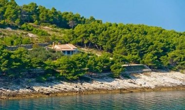 House Nevena Postira Horvátország