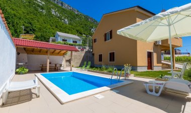 House KAPITULAC Grižane Horvátország