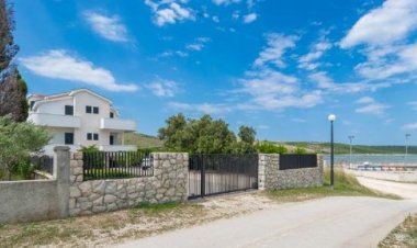 Apartman Blue Skies Ljubač Horvátország