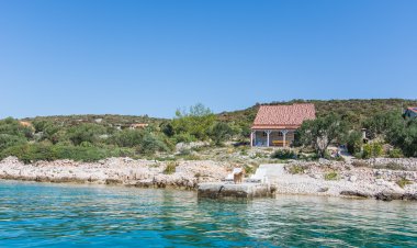 House Feral Tkon Horvátország