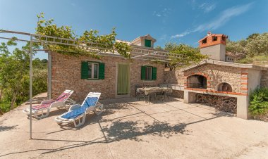 House Vela Lozna Postira Horvátország