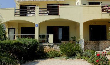 Apartmani Knežak Mali Iž Horvátország