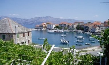 Apartment Fanita Postira Horvátország