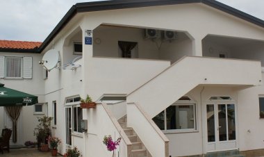 Apartments Tukara Vir Horvátország