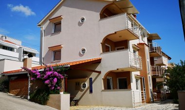 Obiteljski Smještaj Apartmani Šipušić Stara Novalja Horvátország