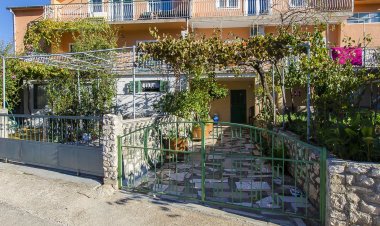 Apartments Svetin Grebastica Horvátország