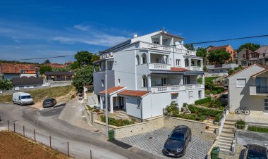 Apartments and Room Danijel Sv. Filip i Jakov Horvátország