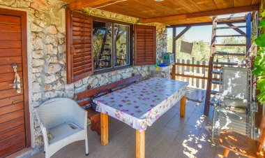 House Volak Nevidane Horvátország