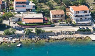 Apartmani Dome Arbanija Horvátország