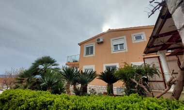 Apartments Mladen Okrug Gornji Horvátország