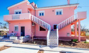 Apartmani Ljubo Modern and Cosy Vrsi Horvátország