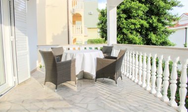 Apartments Crystal 4 Rooms Promajna Horvátország