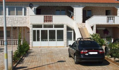 Family Apartman Vir Horvátország