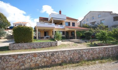 Apartments Snjezana Njivice Horvátország