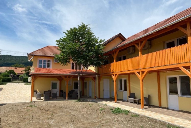 Montana Vendégház Balatonederics