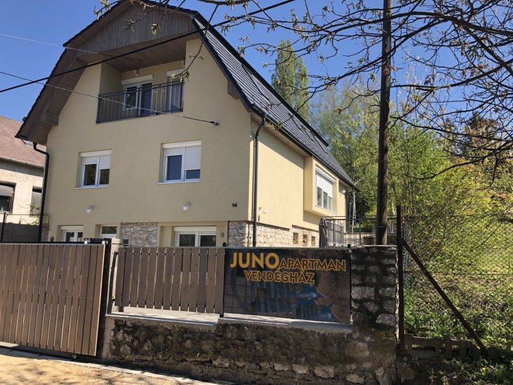 Juno Apartman Vendégház Miskolc