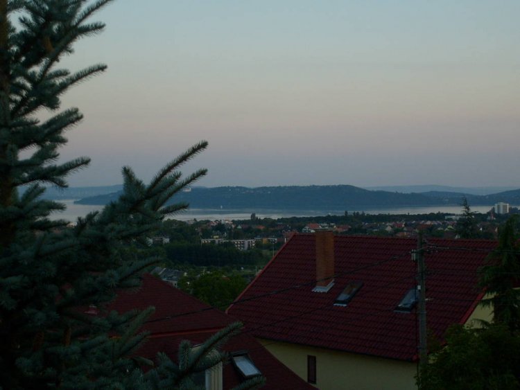 A Felkelő Nap Háza Balatonfüred