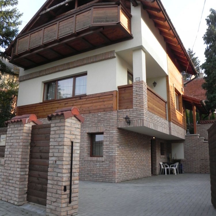Sirály Apartmanház Miskolctapolca