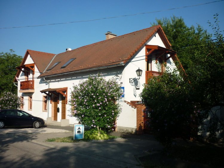 Margaréta-Bia Guest House & Camping Biatorbágy