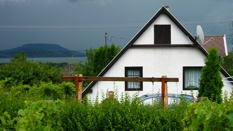 Szépkilátó Becehegy Vendégház Balatongyörök