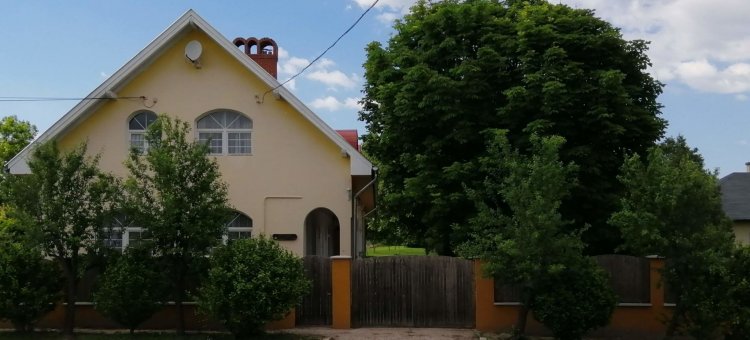 Gesztenye Vendégház Ságvár