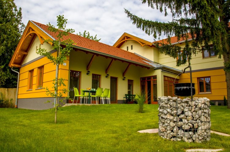 Virágszál Vendégház Tahitótfalu