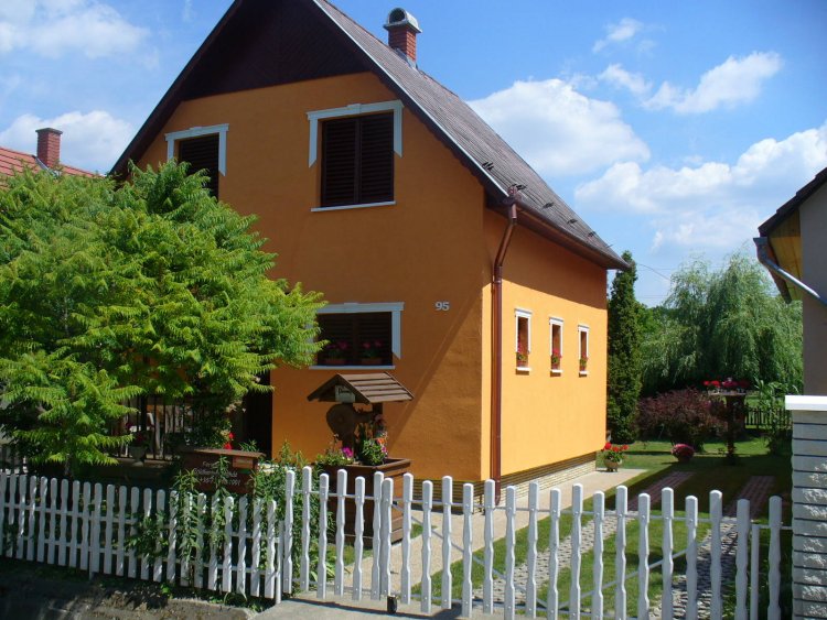 Zöldkert Vendégház Tamási