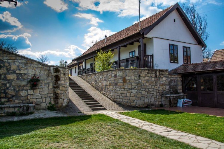 Kemencés Vendégház Vanyarc