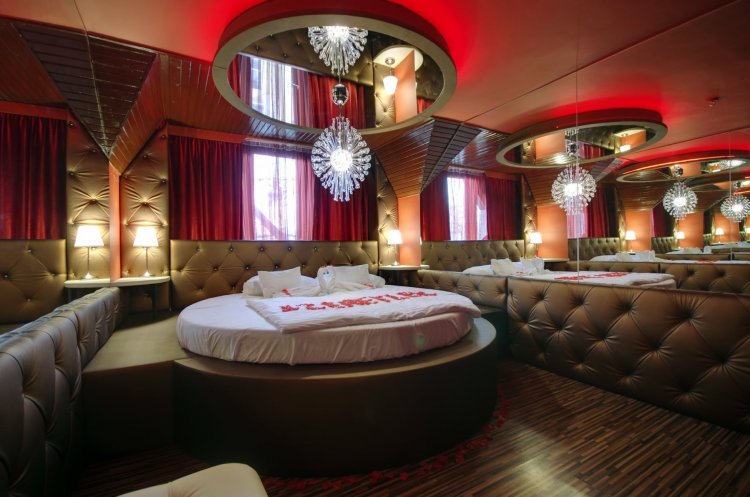 Corvin Hotel Gyula