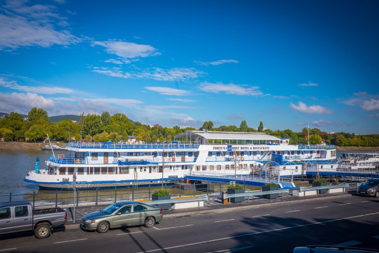 Fortuna Szálloda és Étteremhajó Budapest