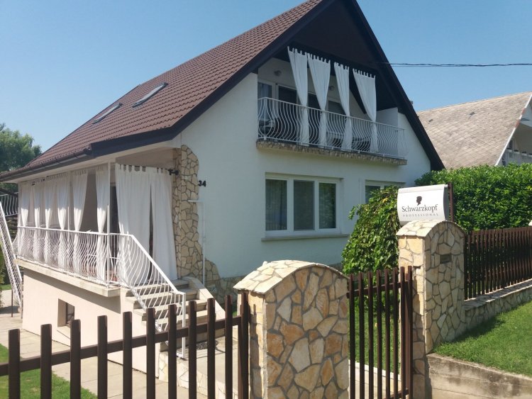 Ági Apartmanház Balatonlelle