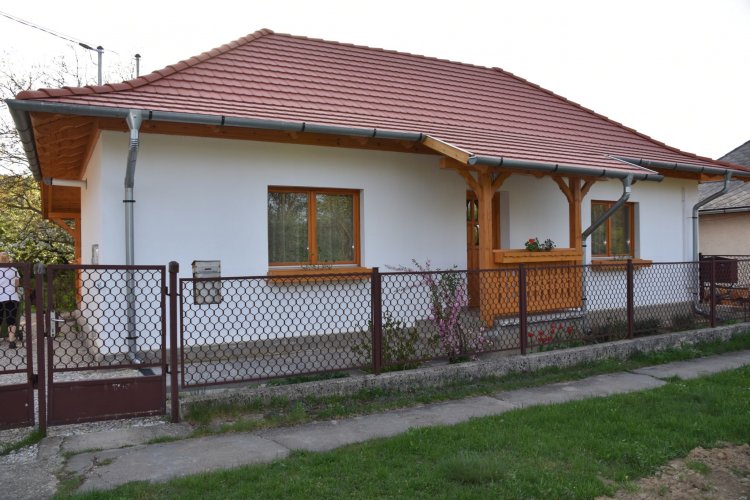 Vár-Lak Apartman Szilvásvárad