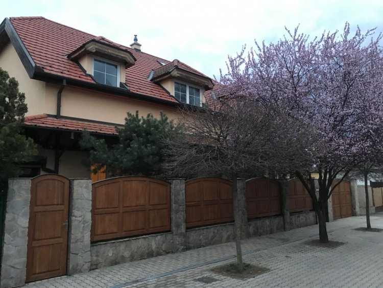 D18 Airport Apartments Budapest
