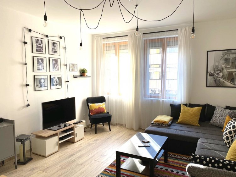 Room Bueno Apartman Eger