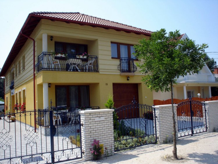 Arany Apartmanház Siófok