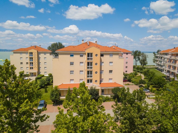 MF All-season Apartman Siófok