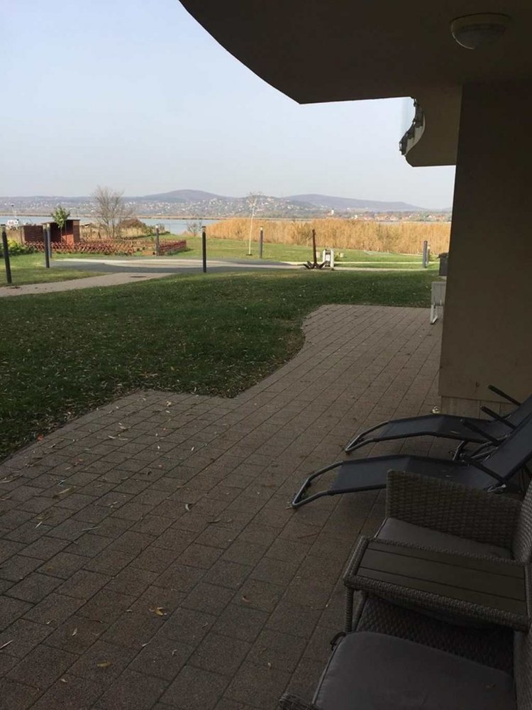 Azúr Apartman Velence