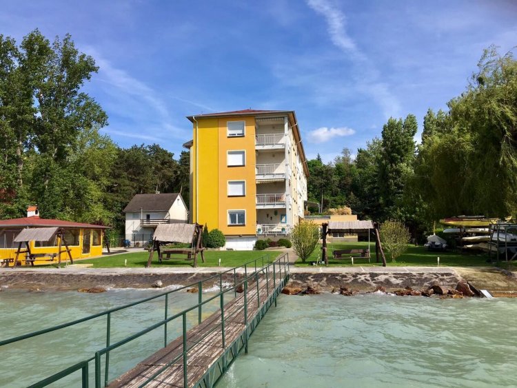 Kormorán Apartman Balatonvilágos