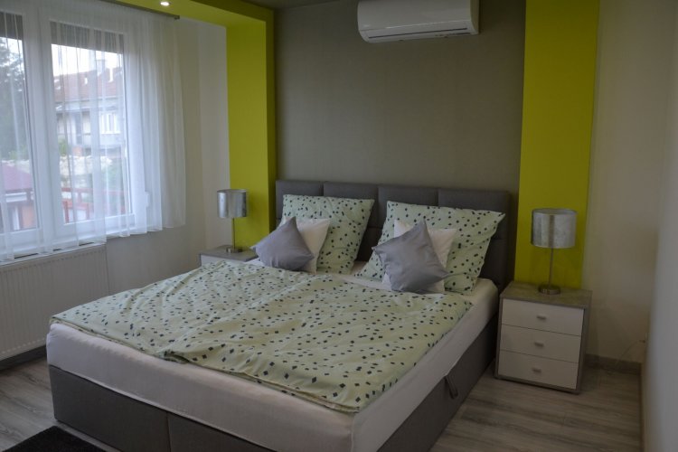 Souvenir Apartmanok Eger