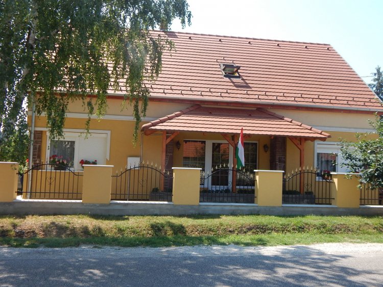 Erzsébet Apartman Balatonlelle