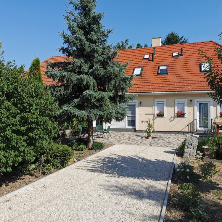 Spring Apartman Velence