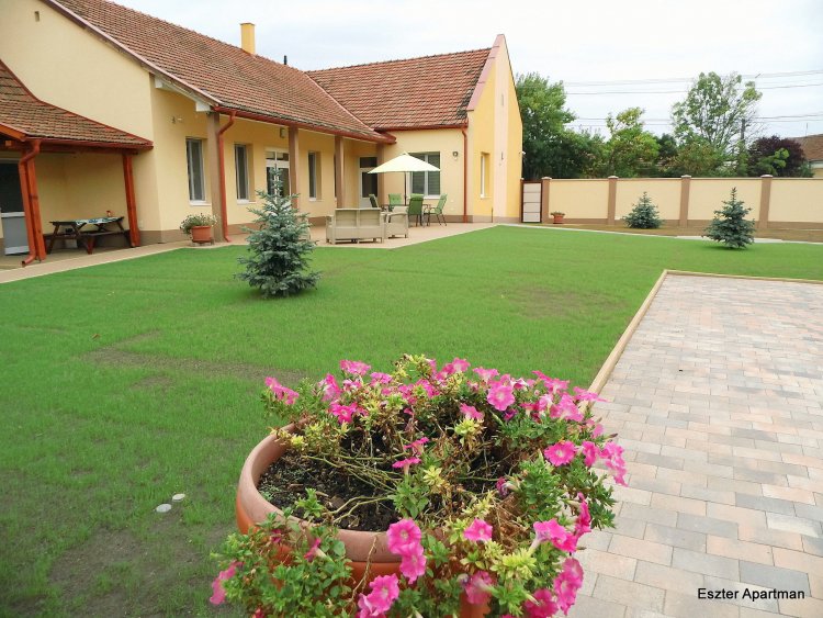 Eszter Wellness Apartman Békéscsaba