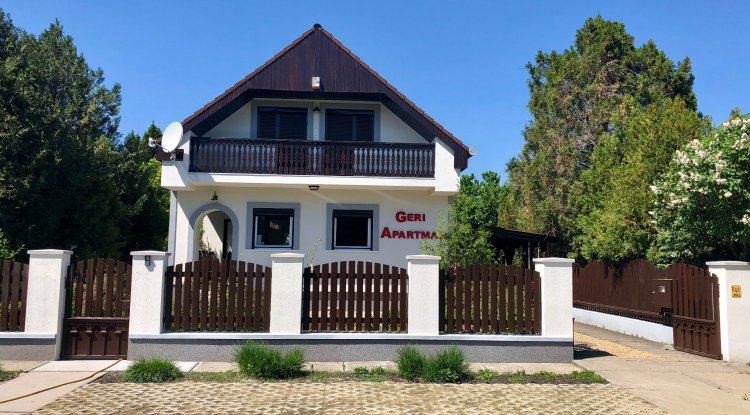 Geri Apartman Mezőkövesd
