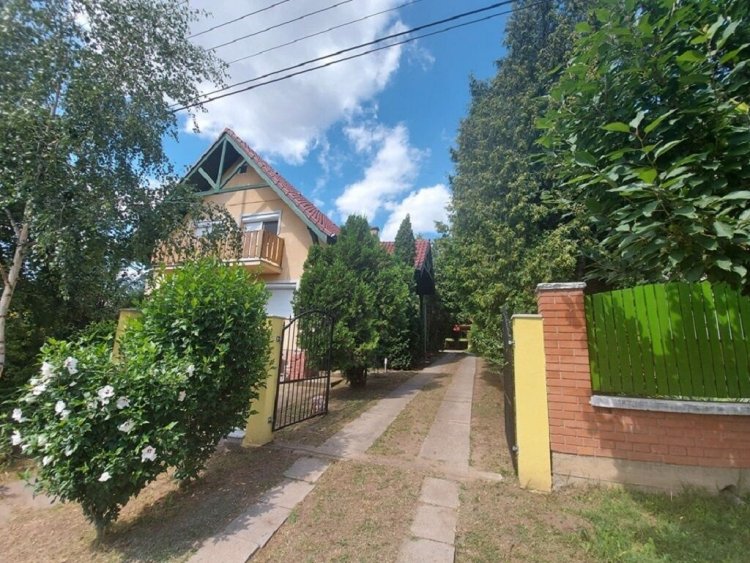 Kisház Apartman Veresegyház