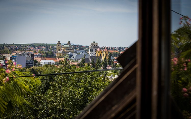 Várlak Apartman Eger